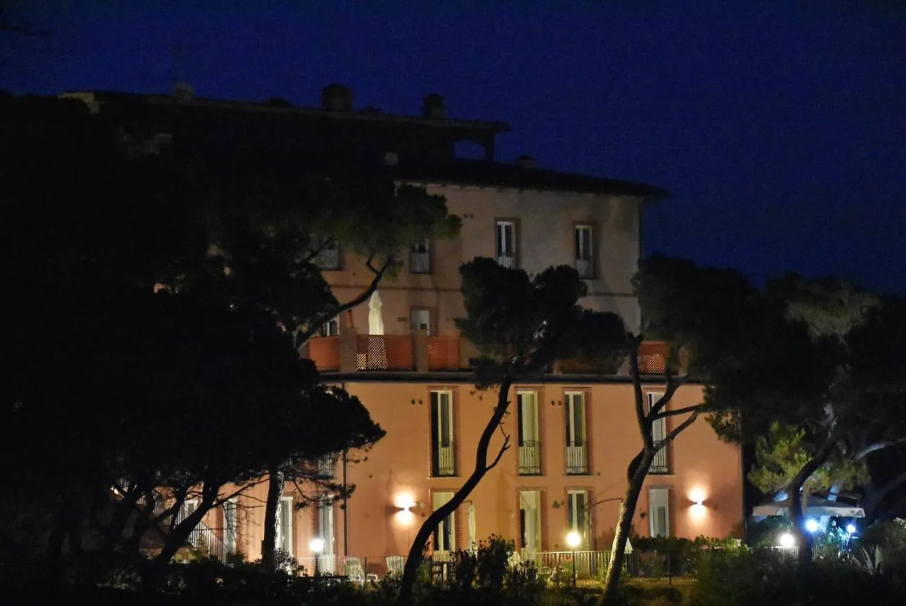 Allegroitalia Elba Capo D'Arco Rio Marina 2*,